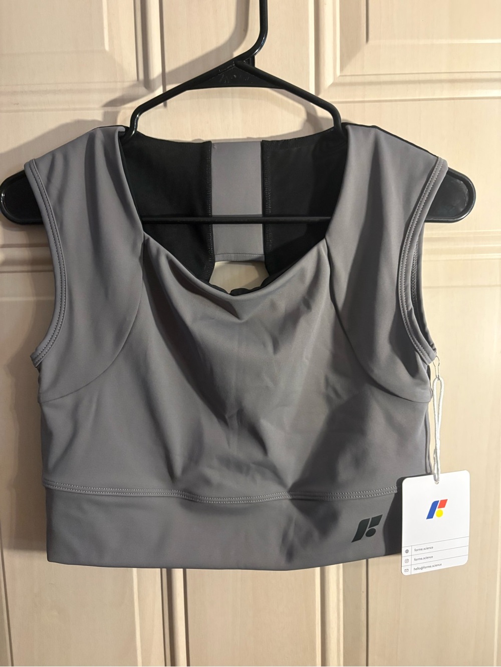 Forme XL Women’s Sports Bra Grey (NWT-With flaw) Sportswear Workout